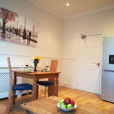 Bright And Airy, 1 Bedroom, Ground Floor Apartment, Uplands, Σουόνσι Εξωτερικό φωτογραφία